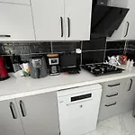 Denize 5 Dk Yürüme Mesafesinde Kuş-ar Sitesi * Kuşadası