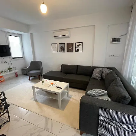 Denize 5 Dk Yürüme Mesafesinde Kuş-ar Sitesi * Kuşadası
