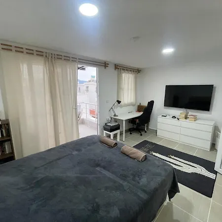 Denize 5 Dk Yürüme Mesafesinde Kuş-ar Sitesi Tatil Evi