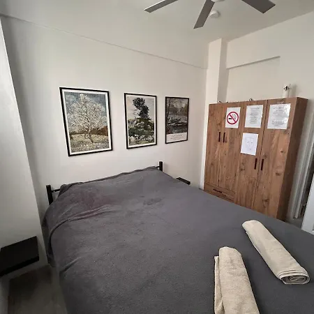 Denize 5 Dk Yuerueme Mesafesinde Kus-ar Sitesi 別荘