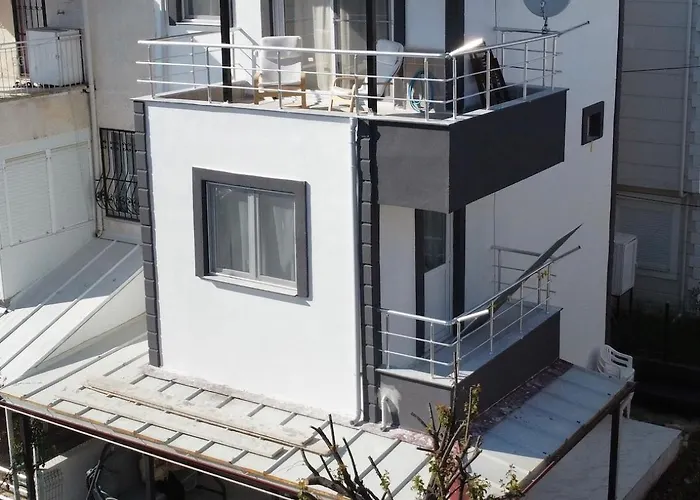 Tatil Evi Denize 5 Dk Yürüme Mesafesinde Kuş-ar Sitesi *