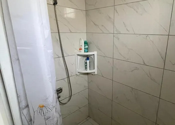 Holiday home Denize 5 Dk Yuerueme Mesafesinde Kus-ar Sitesi Kusadasi