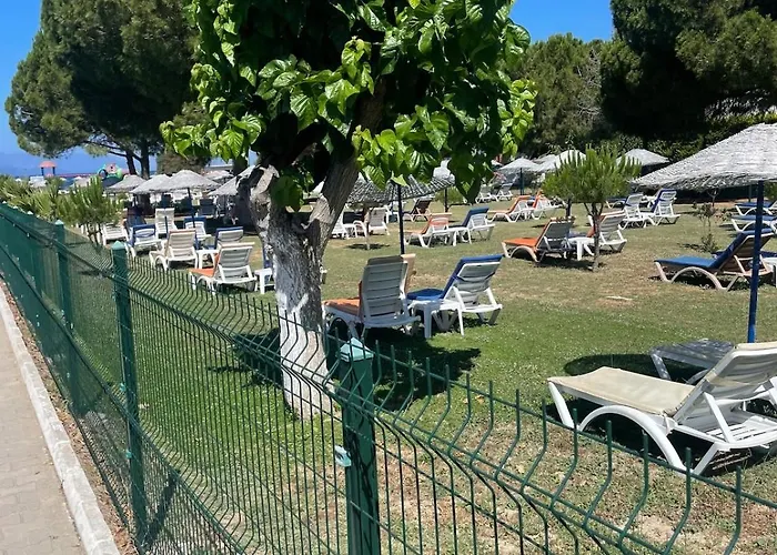 Denize 5 Dk Yuerueme Mesafesinde Kus-ar Sitesi Holiday home