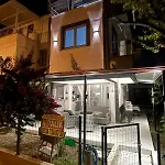 Denize 5 Dk Yuerueme Mesafesinde Kus-ar Sitesi 度假居 库萨达斯