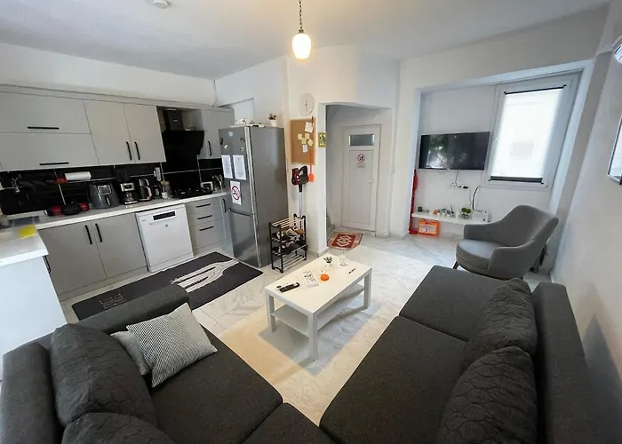 Vakantiehuis Denize 5 Dk Yuerueme Mesafesinde Kus-ar Sitesi *